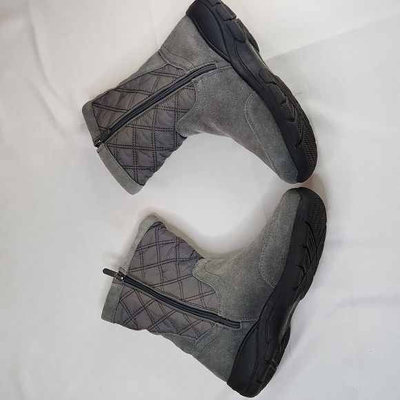 Land's End suede mid calf winter boots.  Size 8.5 - Picture 5 of 8